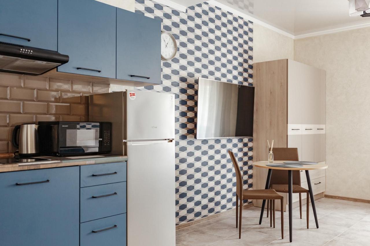 Yudgi - Home Hotel Tjornomorsk Eksteriør billede