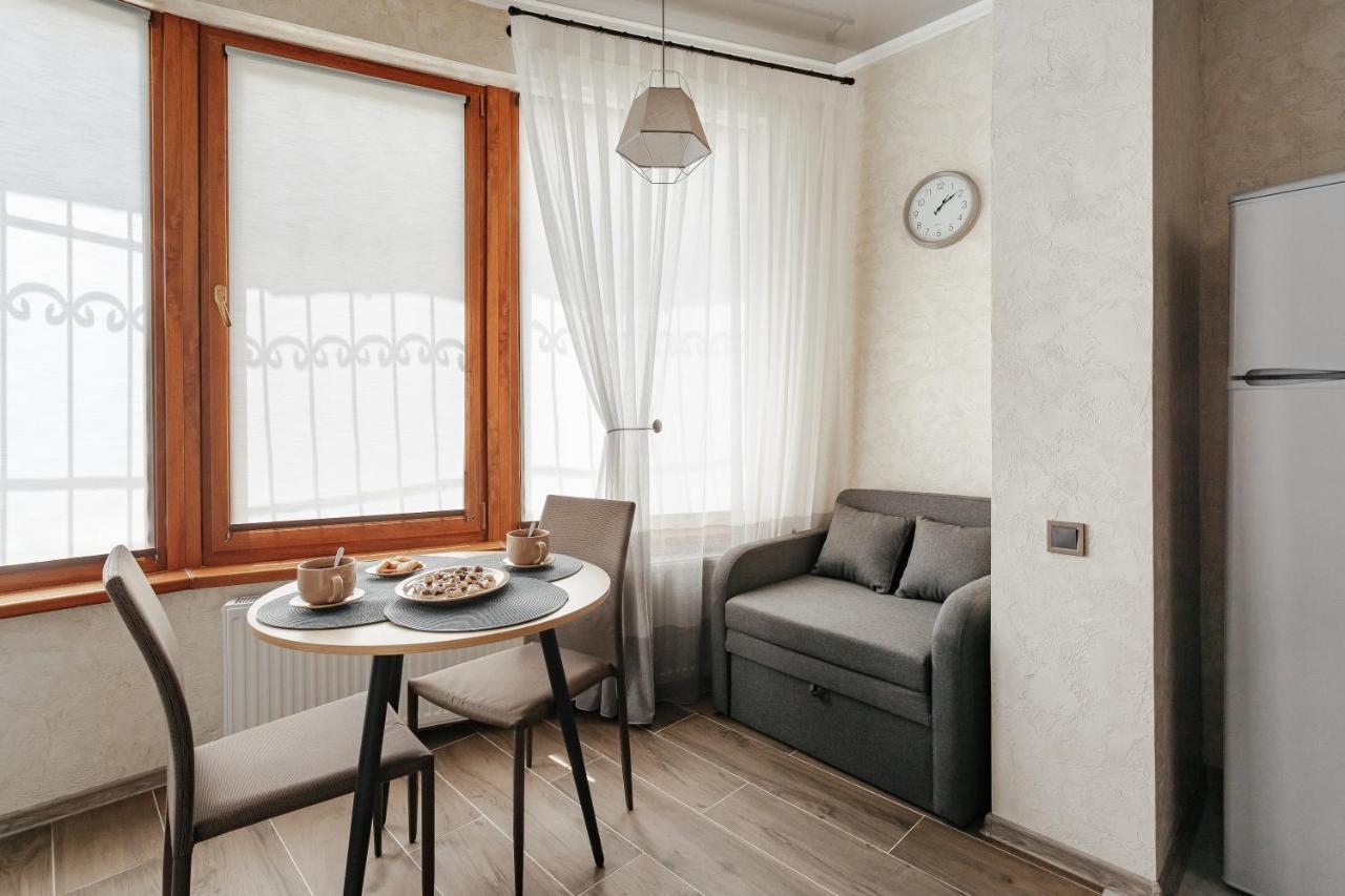 Yudgi - Home Hotel Tjornomorsk Eksteriør billede