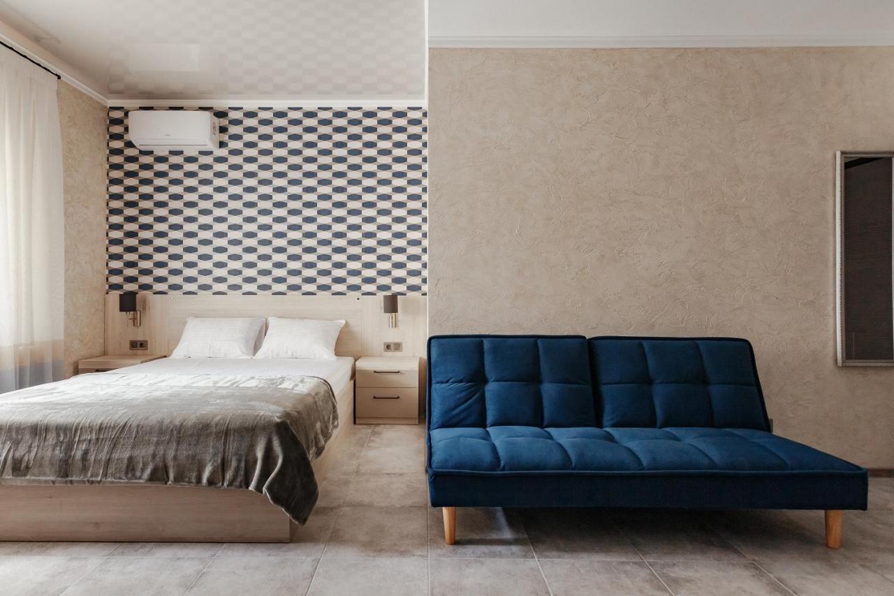 Yudgi - Home Hotel Tjornomorsk Eksteriør billede